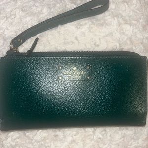 Like New Hunter Green Continental Kate Spade Wallet
